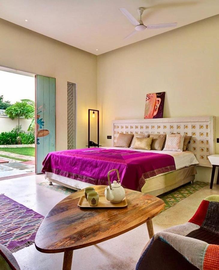 Parijat Private Pool Villa 1, 2 And 3 Bhk Udaipur Exterior foto