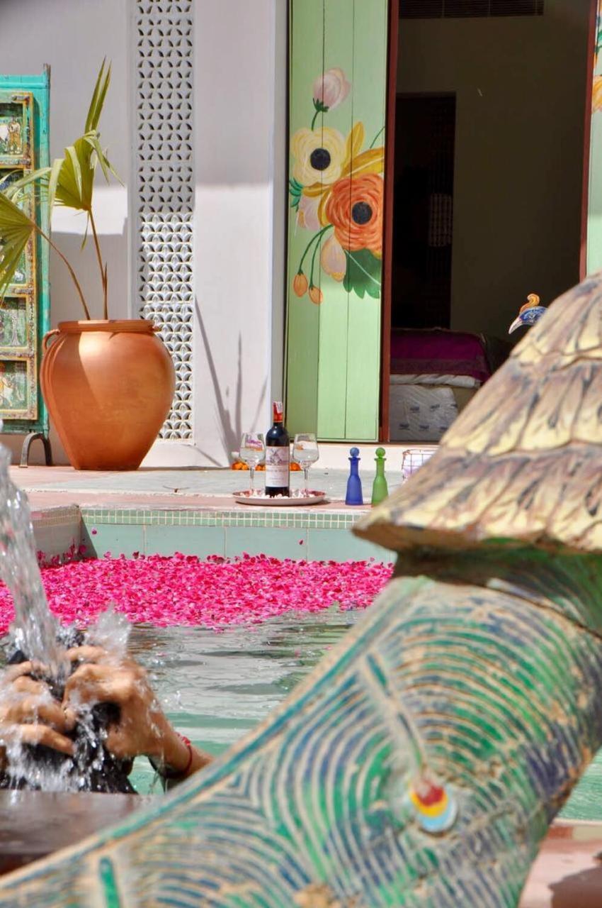 Parijat Private Pool Villa 1, 2 And 3 Bhk Udaipur Exterior foto